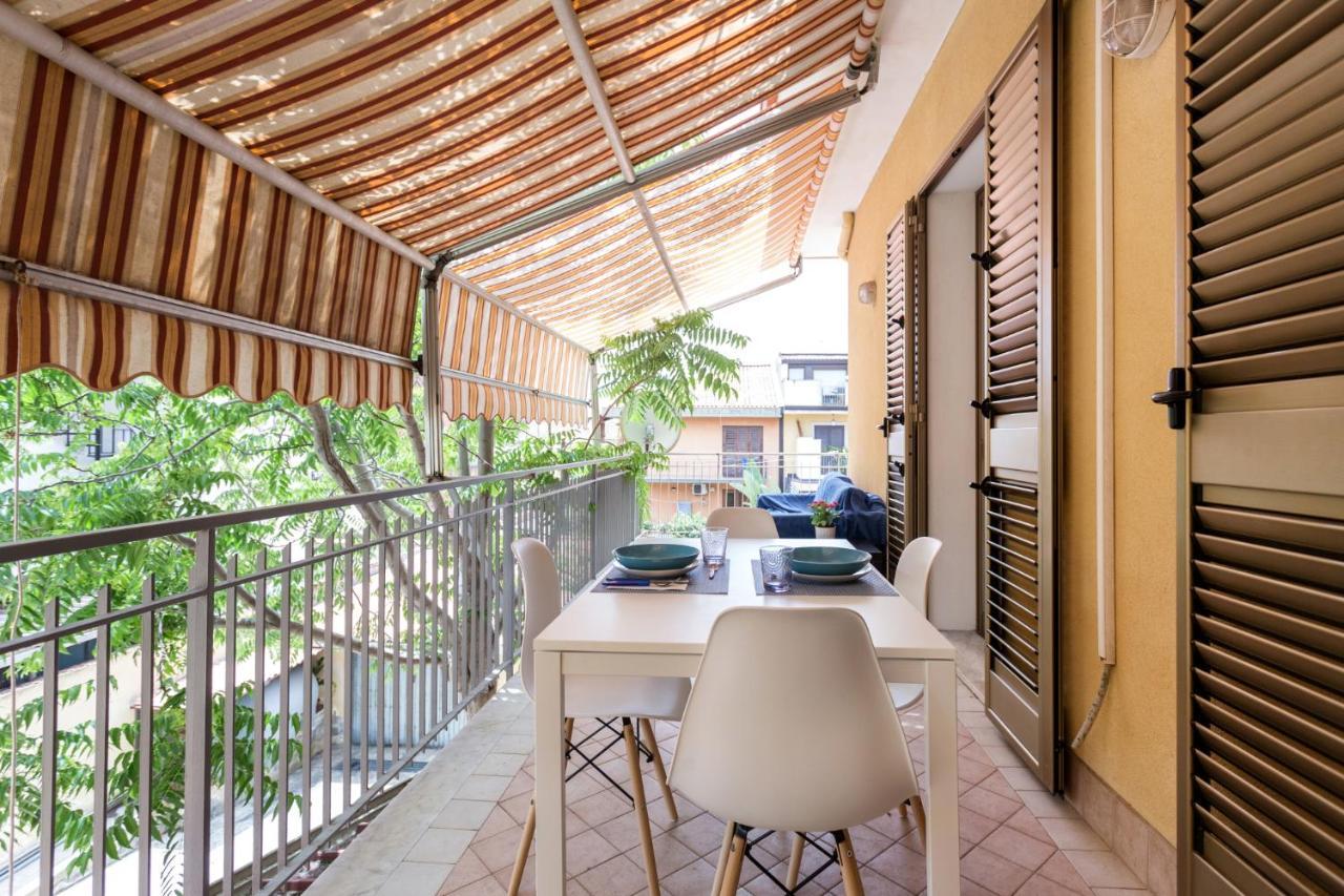 דירות אסראלה Casa Di Clara מראה חיצוני תמונה